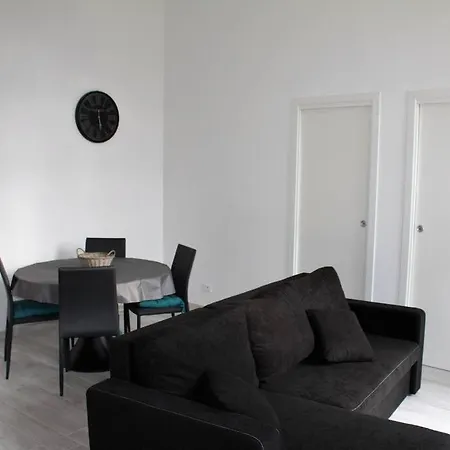 Appartement Menton Au Coeur De La Vieille Ville Esterno foto