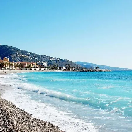 Appartement Menton Au Coeur De La Vieille Ville Esterno foto