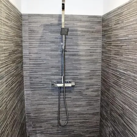Appartement Menton Au Coeur De La Vieille Ville Esterno foto
