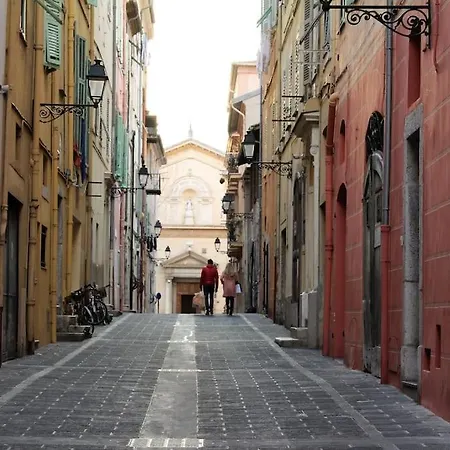 Appartement Menton Au Coeur De La Vieille Ville Esterno foto
