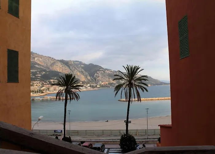 Appartement Menton Au Coeur De La Vieille Ville